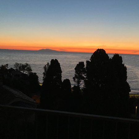 Mountain View & Sea View Location Chambre Individual 1 Sur 3 Chambres Dispo Avec Climes Mais Salle De Bain Et Salon En Commune Bastia  Luaran gambar